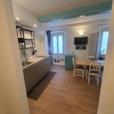 Apartamento Tiffany Varallo